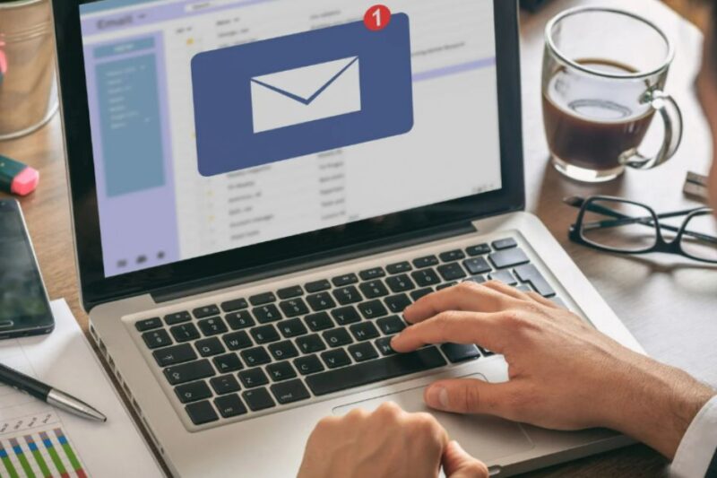 10 Considerations When Choosing the Best Email Marketing Software