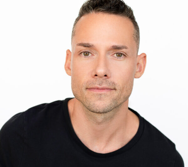 Aaron Rhyne – The technical creative from script to screen 