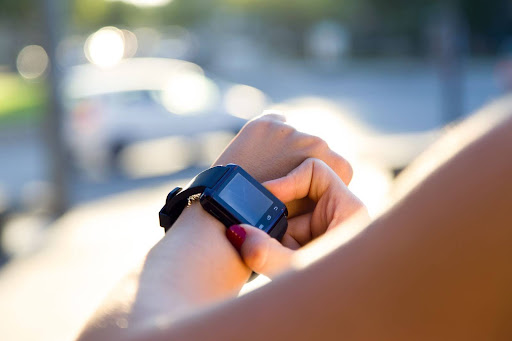How Does Wearing a Watch Teach Kids Responsibility?