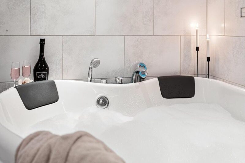 The Key Elements to Transform Your Bathroom into a Spa Retreat