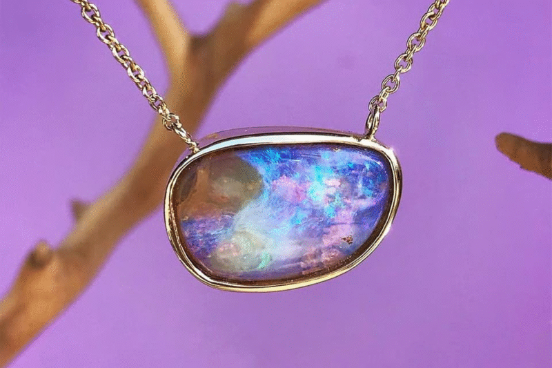 Can Opals Help with Anxiety and Sleep? A Crystal Healing Perspective